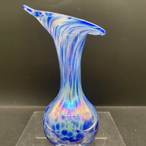 Iridescent Blue and White Swirl Jack in the Pulpit Art Glass Hand Blown Vase - Picture 3 of 8
